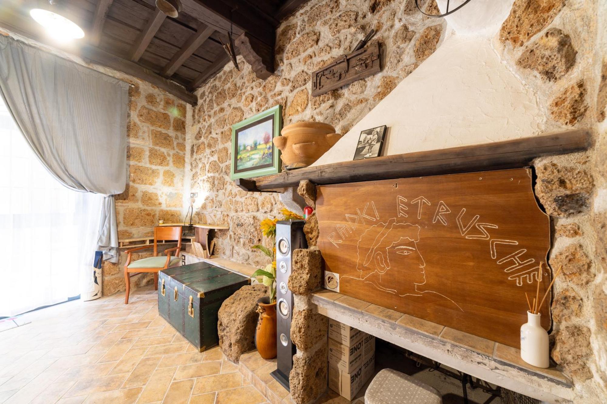 Radici Etrusche Sutri Hotel ภายนอก รูปภาพ